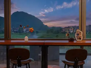 Yunding·Hanging Coffee Panoramic Hotel (Puxinqiao Branch, Puzhehei Scenic Area)