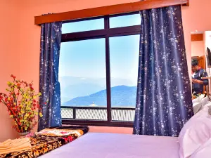 Darjeeling Hotel Singalila
