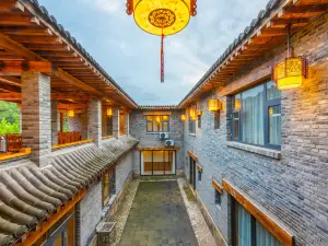 Yuanping Runhe Mountain Villa