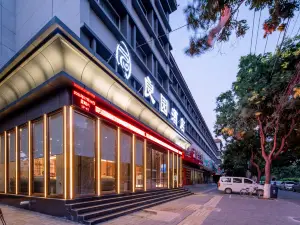 Baoding Liangyuan Hotel