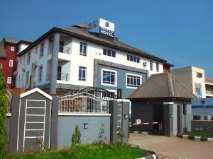 BENYSTA HOTEL