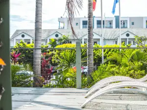 Heritage Cairns