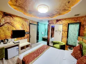 Home Inn Paibai Yun Hotel (Yushu City Yushu Street)