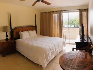 希洛蘆葦灣酒店