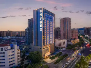 Park Hyatt Crystal Hotel