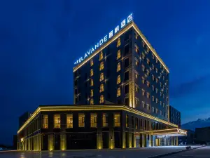 Lavande Hotel (Hohhot and Lingeer New Area Yungu Street Branch)