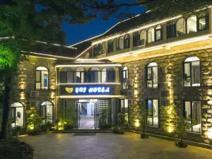 Yunqiju Hotel