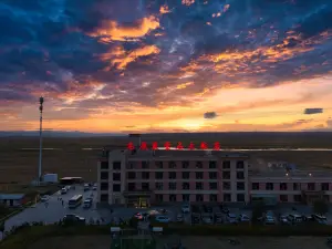 Plateau Sapphire Hotel