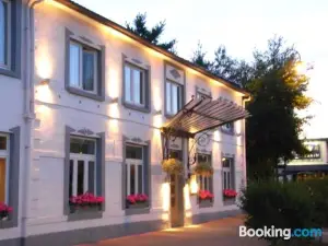 Pret A Gouter Bistro Bar Bed