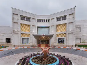 Pars International Hotel Mashhad