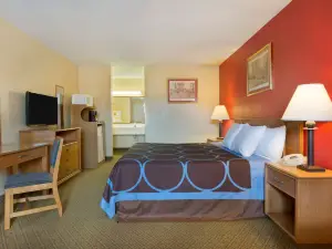 Super 8 by Wyndham Lancaster