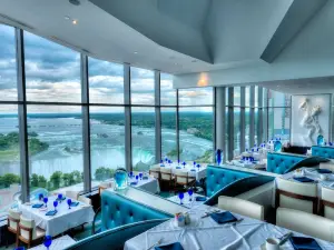 Hilton Niagara Falls/ Fallsview Hotel and Suites
