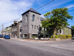 The Twelve Hotel