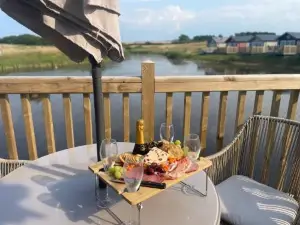 Secret of Eden Lake View Lodge