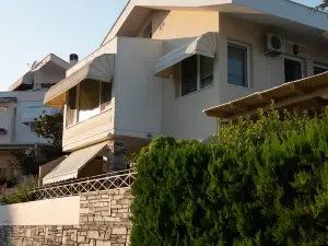 Blue Crystal Villa