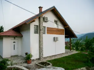 Nektar Park Villa Sara