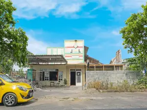 Fortuna Hotel RedPartner Near Exit Tol Paiton