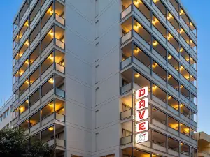 Max Brown Downtown Athens