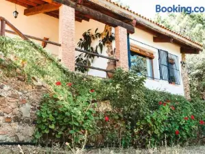 Peaceful Villa in Monesterio with Private Pool