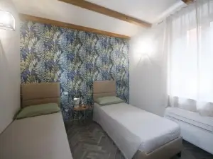 Vicolo d'Este