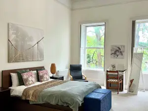 Grosvenor Apartments in Bath - Great for Families, Groups, Couples, 80 sq m, Parking