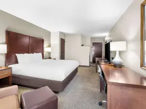 Comfort Suites