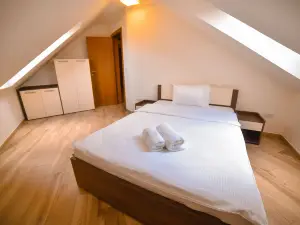 Central Inn
