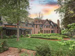 Julian Price House