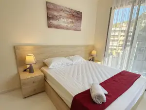 ซี เบรุต โรงแรม & อพาร์ตเมนต์