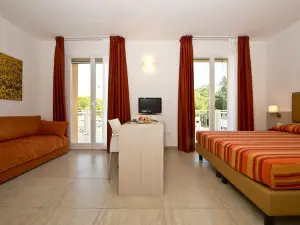 Club Village & Hotel Spiaggia Romea