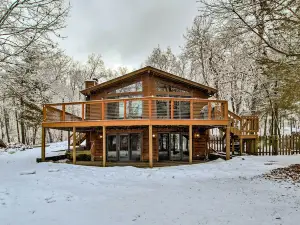 'Lazy Days Lakehome' w/ Wraparound Deck!