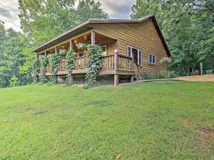 Beautiful Makanda Cabin in Shawnee National Forest