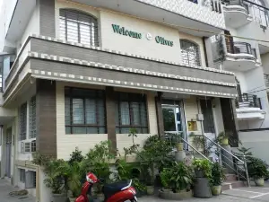 Welcome Olives