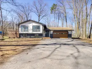 Minnesota Country Escape ~ 3 Mi to Mille Lacs Lake