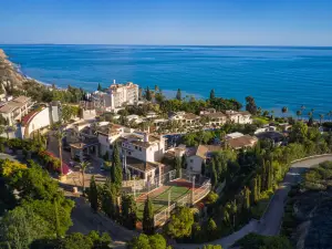 Columbia Beach Resort