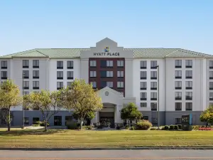 Hyatt Place Detroit Utica