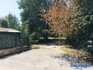 Au Bord de l Eau