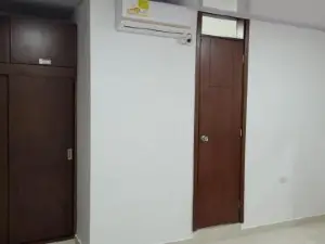 Edificio Tony - Alojamiento Aparta-Hotel