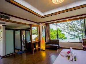 The Uncle Beach Resort