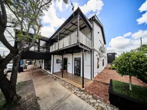 The Bronte Boutique Hotel