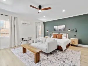 27 on Park Boutique Hotel & Venue