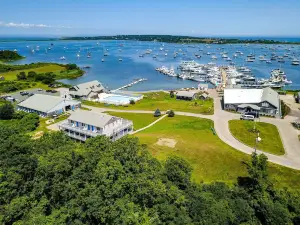 Champlin's Marina & Resort