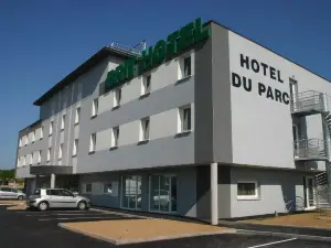 Brit Hotel Piscine & Spa - Fougères