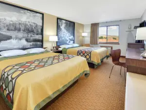 Super 8 by Wyndham Cody