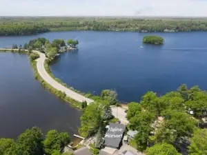 Pet-Friendly Cabin with Dock, Firepit, BBQ