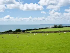 Criccieth- Studio Glan Erin Bach