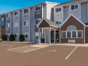 Spark by Hilton Clarion