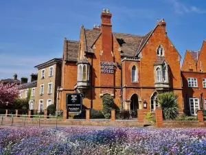 The Corner House Hotel