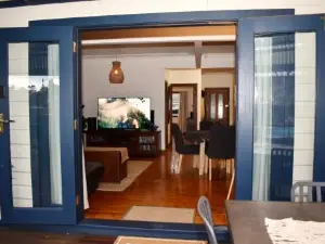 Wollongong Beach House Living