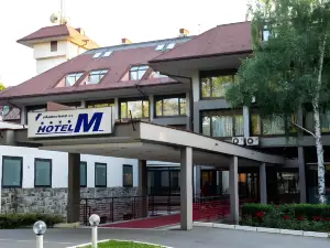 Hotel M